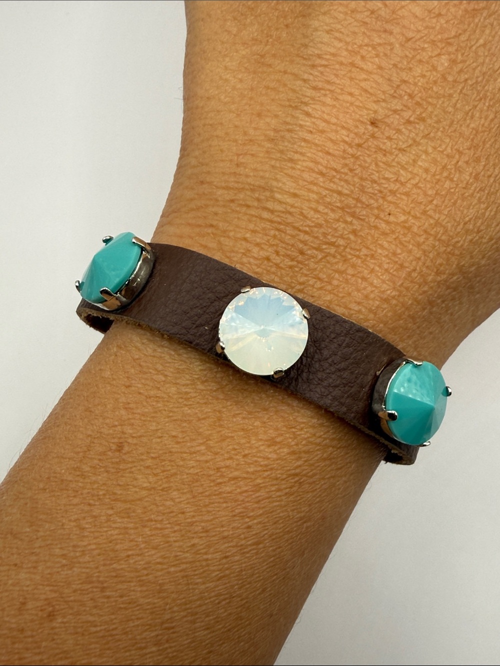 Vintage Southwestern Brown Leather Turquoise Bangle Cuff Statement Bracelet